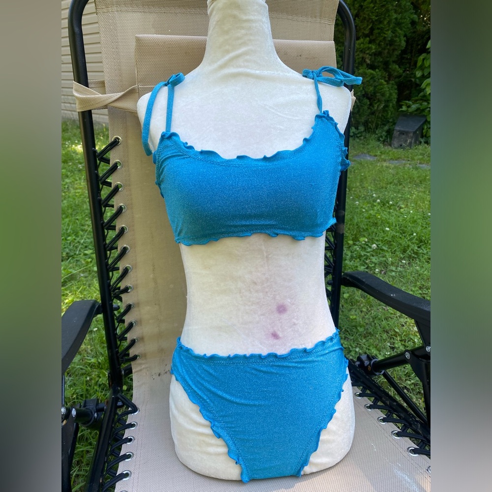 Sky Blue Sparkle lettuce hem 2 piece
